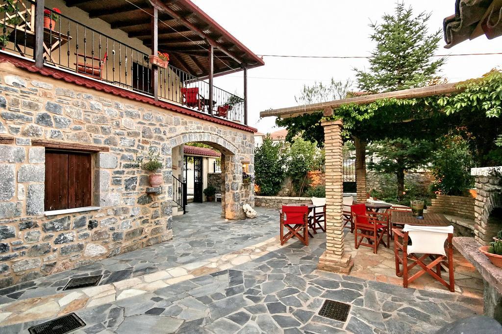 Hotel Archontiko Nikolopoulou Vytina Esterno foto