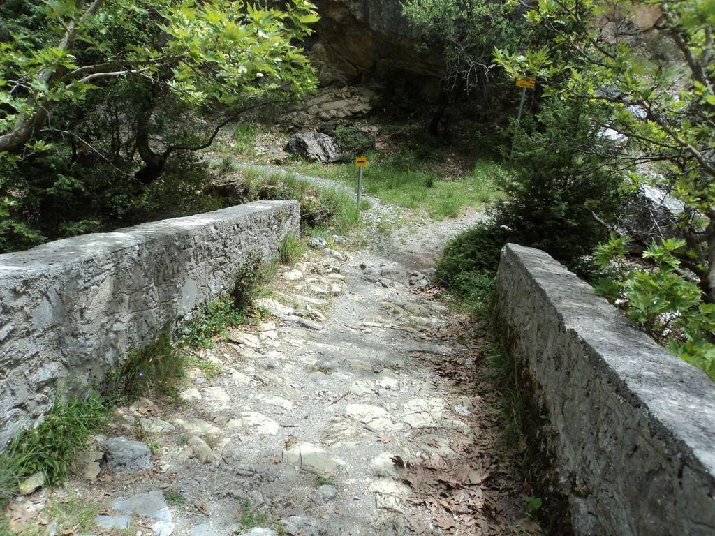 Hotel Archontiko Nikolopoulou Vytina Esterno foto