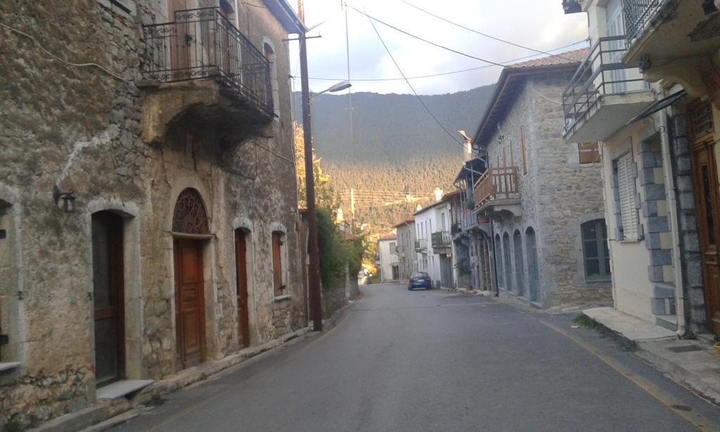 Hotel Archontiko Nikolopoulou Vytina Esterno foto