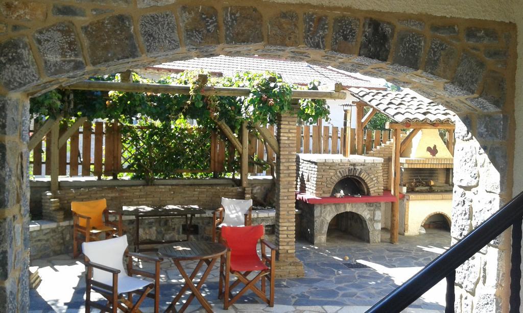 Hotel Archontiko Nikolopoulou Vytina Esterno foto