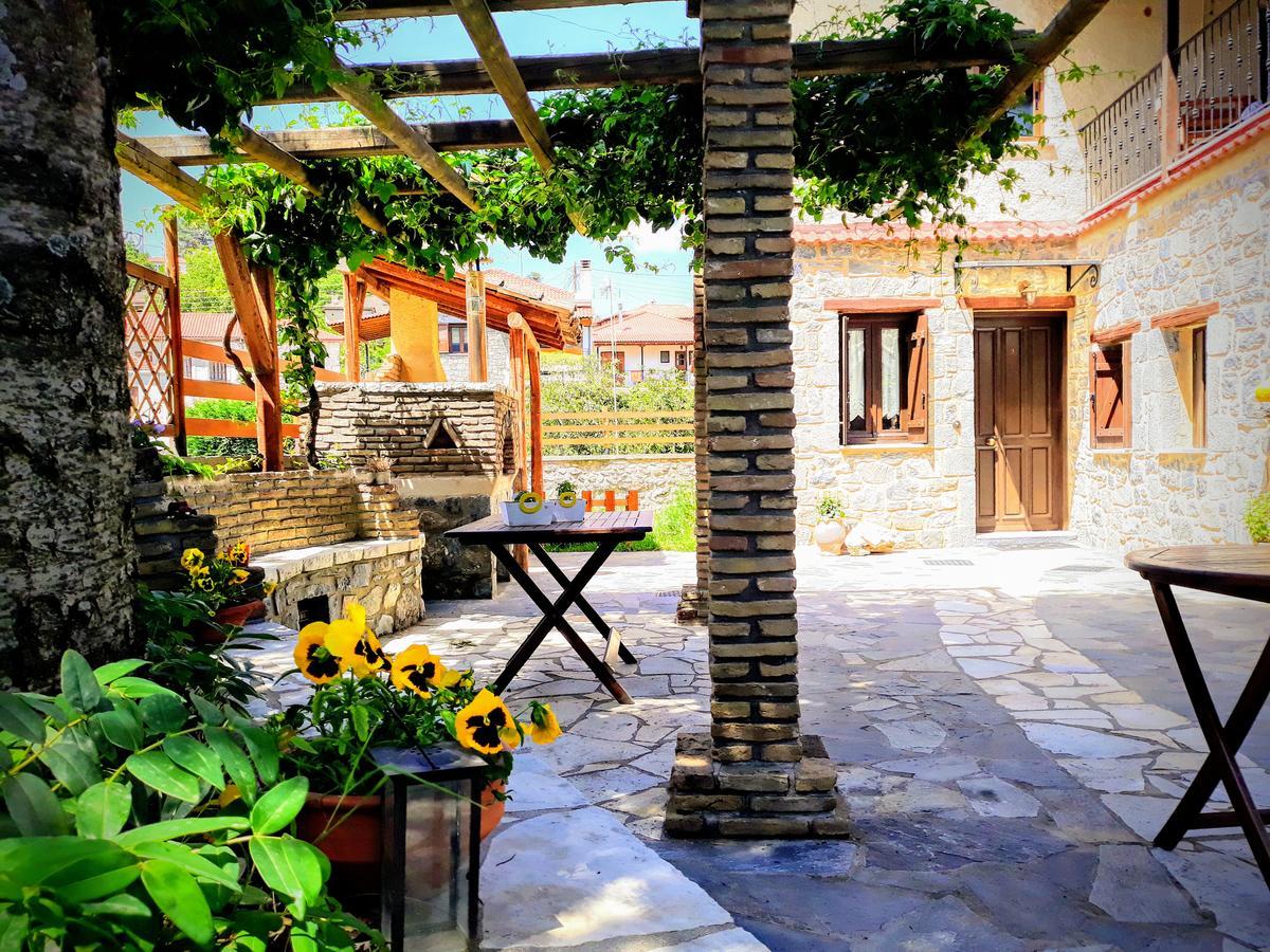 Hotel Archontiko Nikolopoulou Vytina Esterno foto
